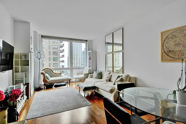 Rented by City Connections Realty | media 12