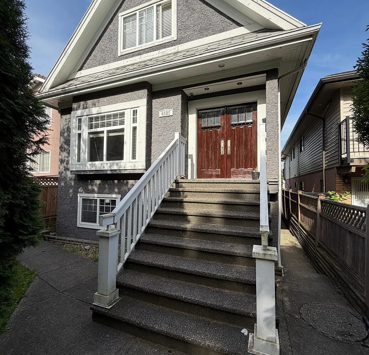 2 bed, 900 sqft, $2,550 — Photo 1