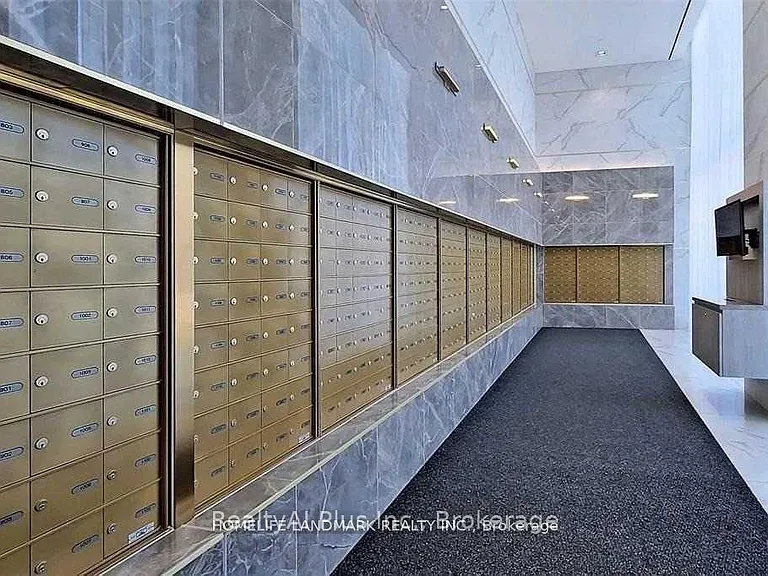 898 Portage Pkwy #3710 — Photo 5