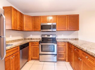 7575 Courtyard Run W, Boca Raton, FL 33433