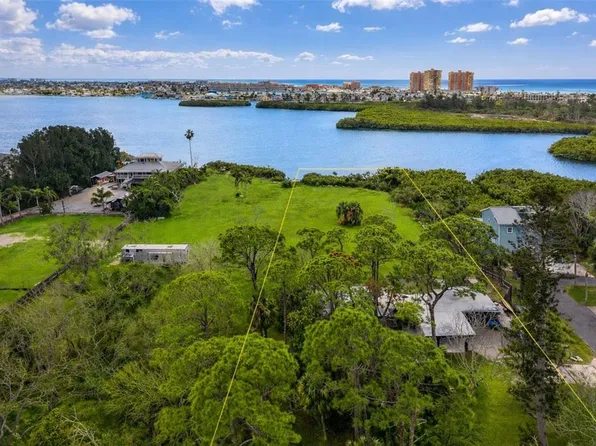 13798 74th Ave, Seminole, FL 33776