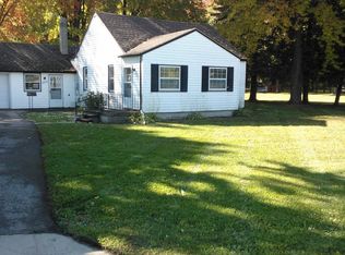 12330 Plumbrook Rd, Sterling Heights, MI 48312