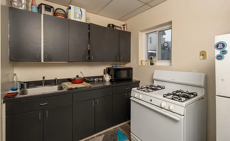 864 Madison Ave #1B — Photo 1