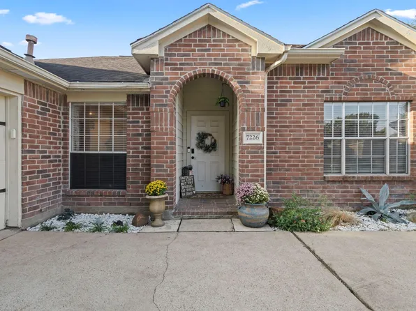 7226 Buchanan Dr, Richmond, TX 77469