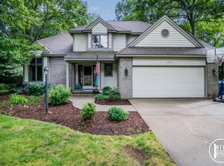 11571 Oak Grove Rd, Grand Haven, MI 49417