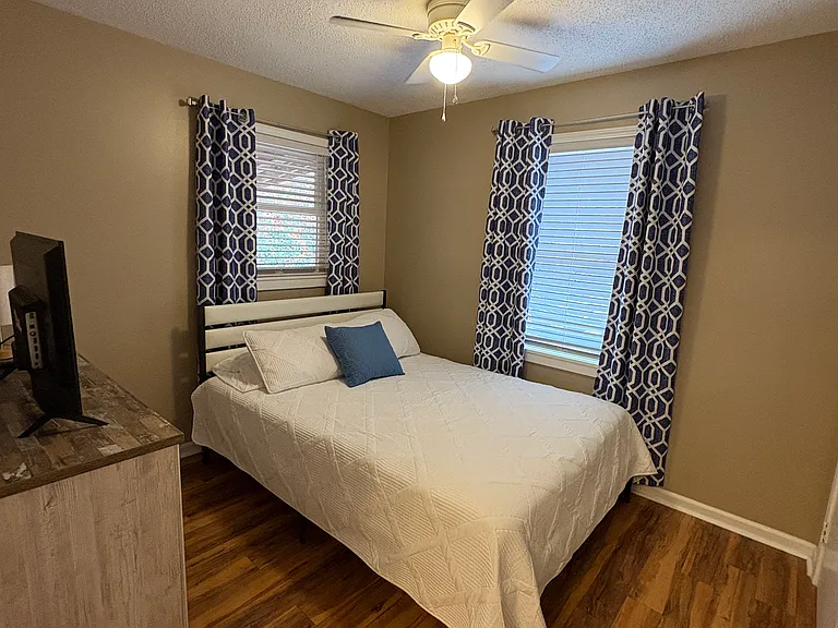 198 Harmony Dr — Photo 8