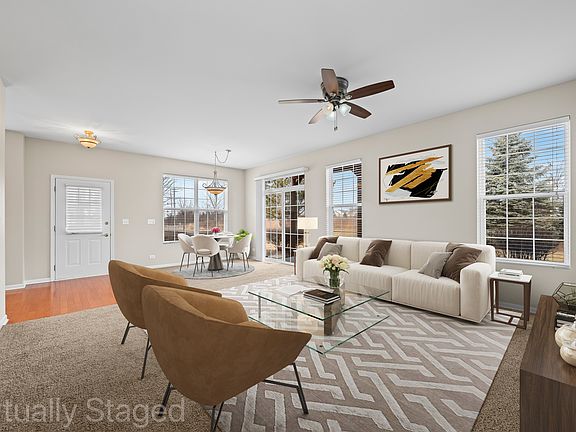 3rd image of 1340 W Black Wolf Rd #0