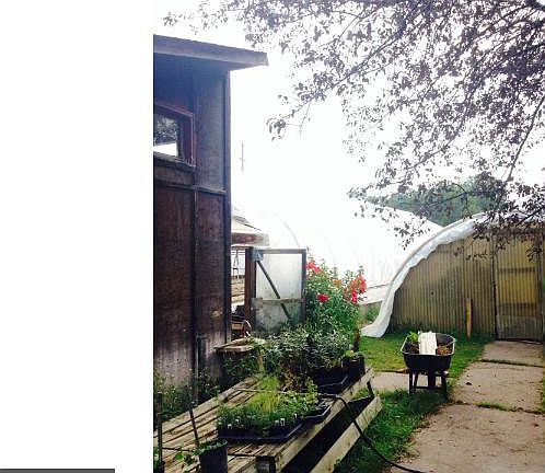 2nd image of 620 4th St SE