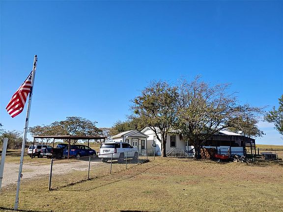 3rd image of 4016 Daniels Pl