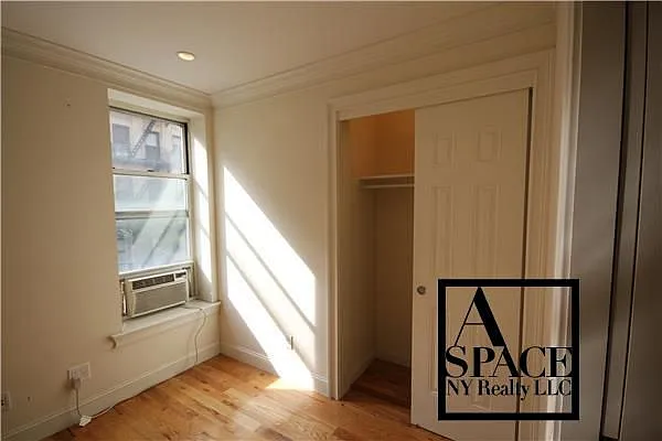 Rented by A Space Realty NY LLC | media 7