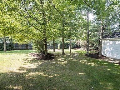 23 Chestnut Cor Lancaster Ny 14086 Zillow