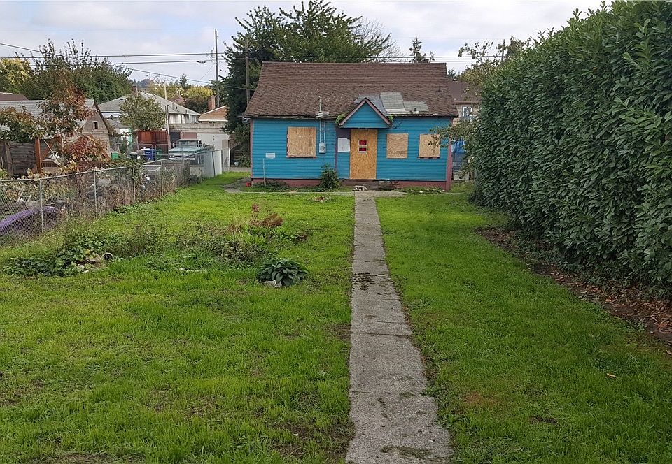 2nd image of 6650A Corson Ave S