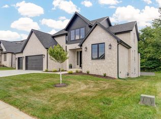 726 S Hickory Dr, Springfield, MO 65809