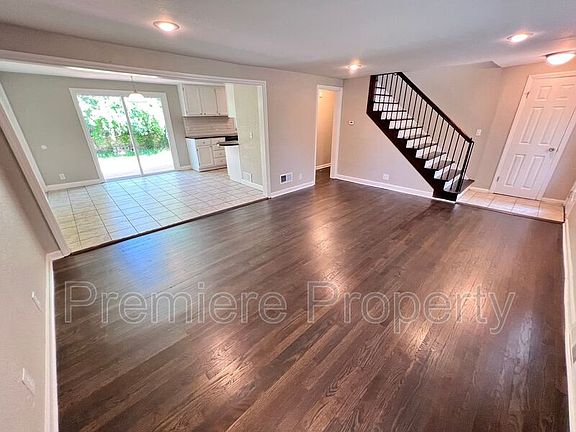 3rd image of 9804 E 43rd St