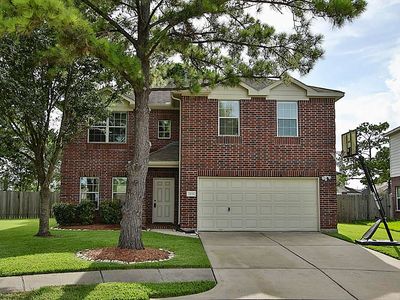2111 Bataan Dr, League City, TX, 77573