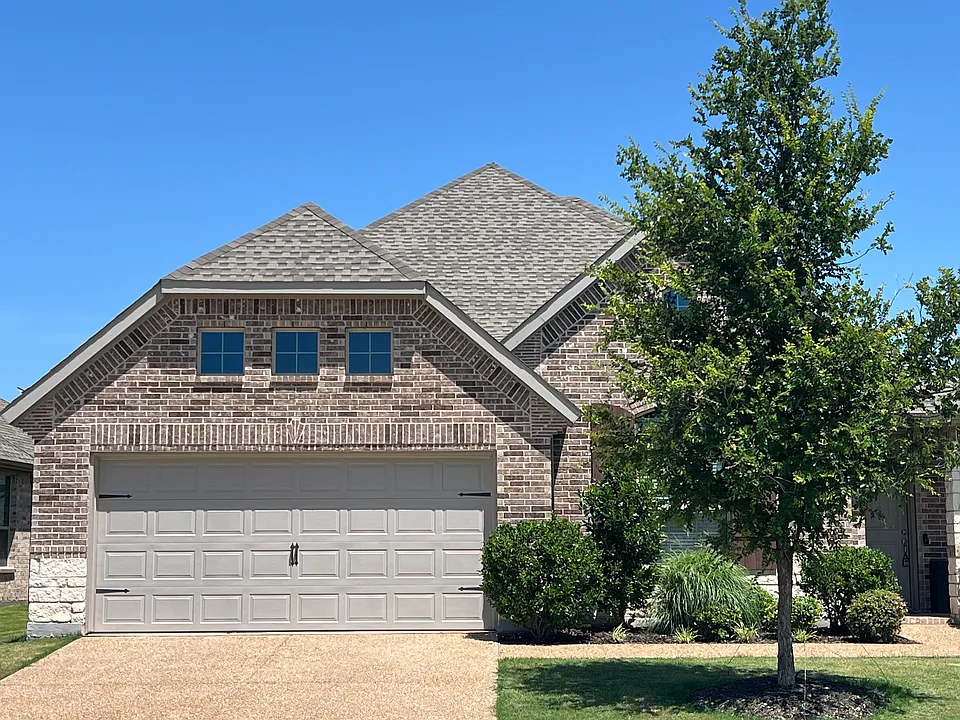 3210 Mattie Grey Ln
