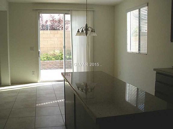 3rd image of 6165 Pine Banks Ct
