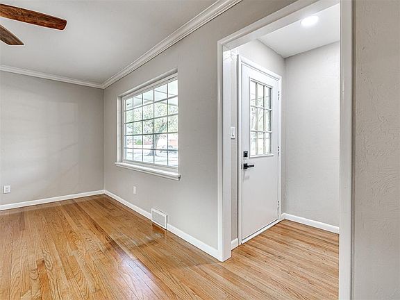 4th image of 10312 Sunnymeade Pl