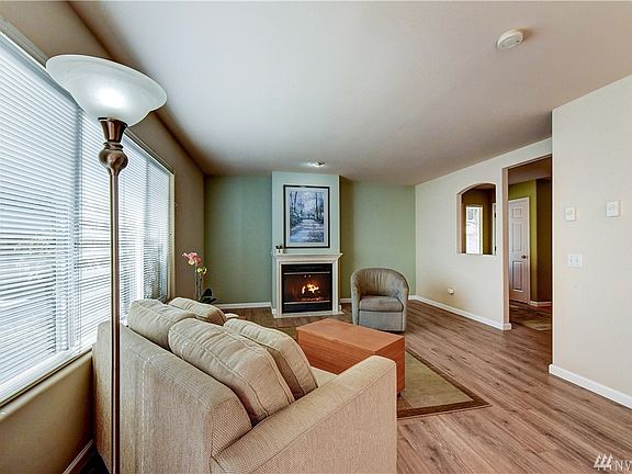 5th image of 19712 76th Ave W APT C