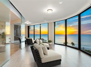 81 Seagate DR #1103, NAPLES, FL 34103