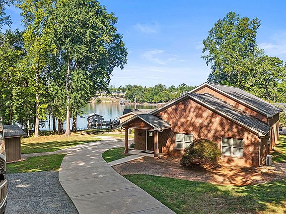 Driveway /Accessory Dwelling