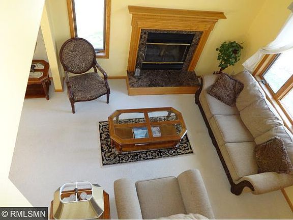 3rd image of 6670 Deerwood Dr
