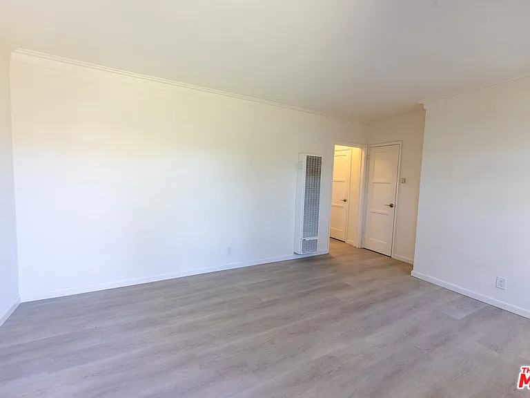 1940 S Robertson Blvd #1 — Photo 3