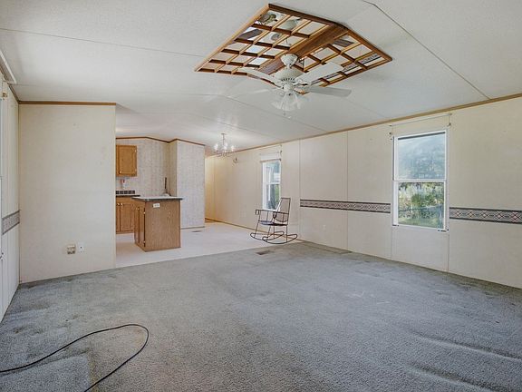 2nd image of 2377 Saint Anthony Ln