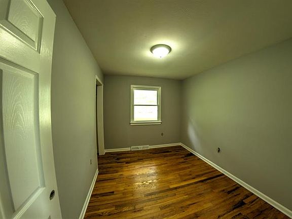 5th image of 7461 E Sunny Vale Dr