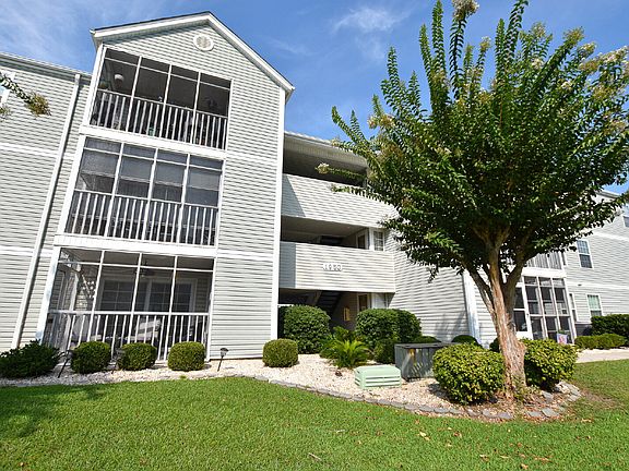 2nd image of 1950 Bent Grass Dr APT L