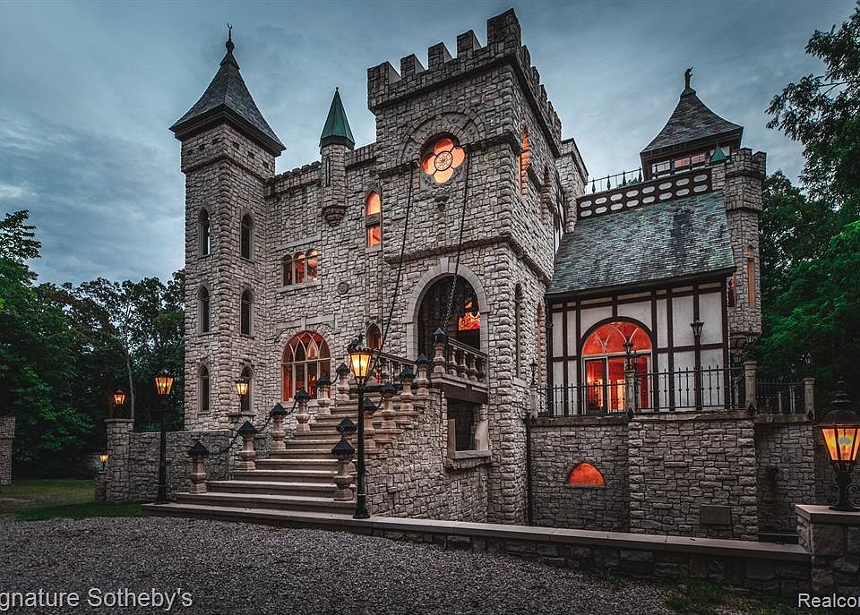 2009 Victoria Hl, Rochester, MI 48306 MLS 20230028829 Zillow