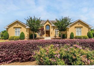 1931 Beauvoir Lake Dr, Montgomery, AL 36117