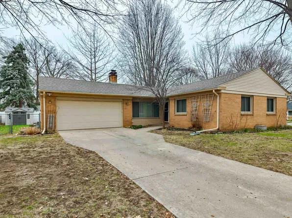 2520 Guilford Rd, Rockford, IL 61107