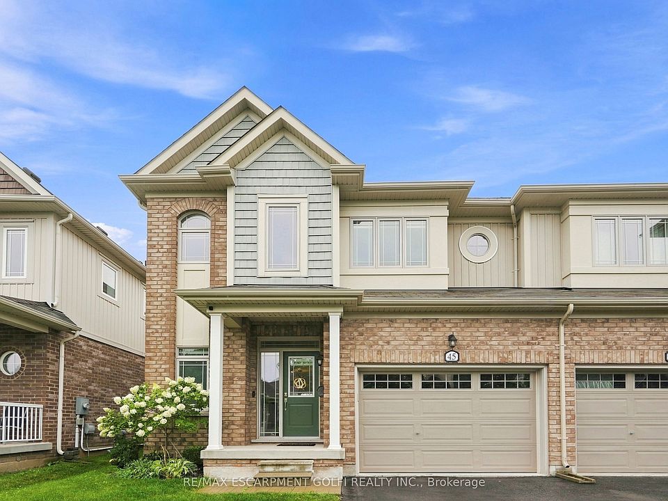 1st image of 45 Dominion Cres