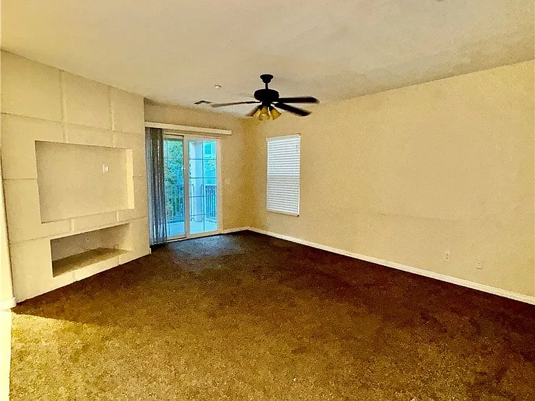 9160 Dimpled Ct — Photo 9