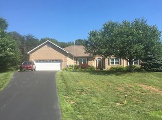 8 Katrine Ct, Stafford, VA 22556