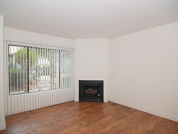 3rd image of 4105 Tiberon Dr