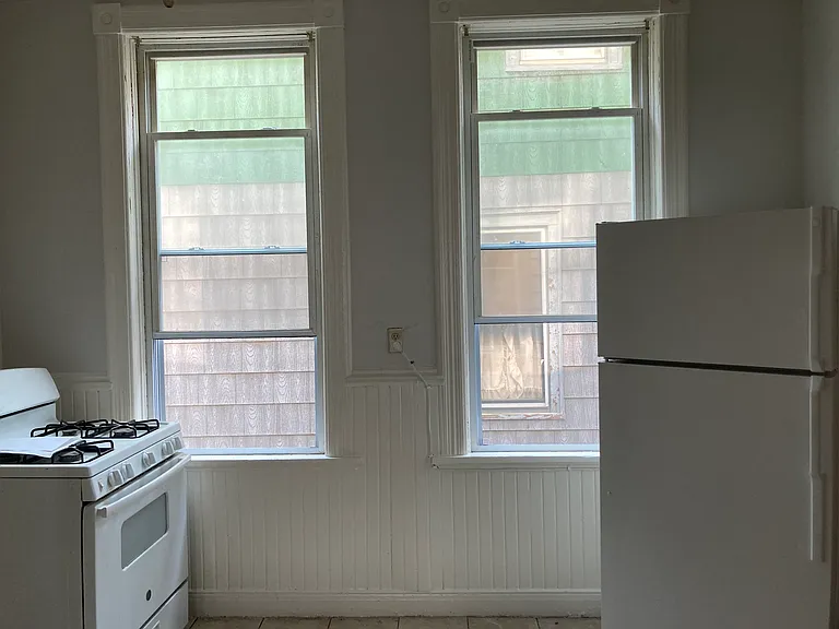 1734 N Arlington Pl — Photo 8