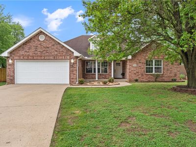 468 Sunset Ln, Siloam Springs, AR, 72761
