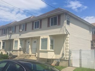 71 Arlington Pl, Staten Island, NY 10303