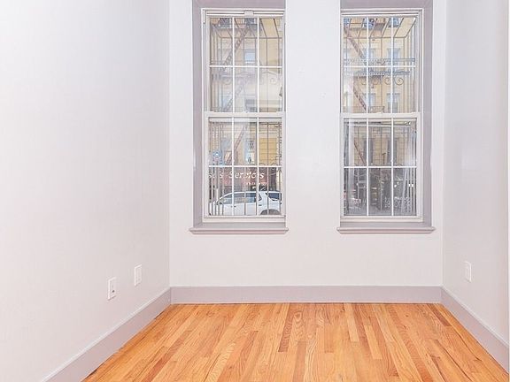 4th image of 379 S 5th St #2S