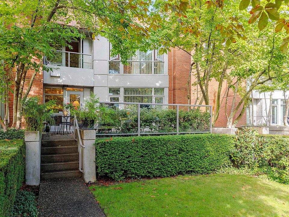 1st image of 618 W 45th Ave #217