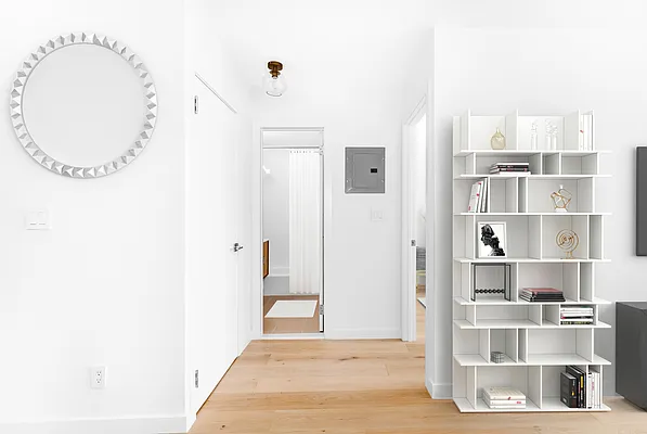 Sold by Compass | media 6