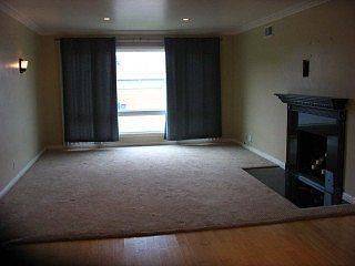 4th image of 689 Skyline Dr