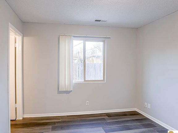 3rd image of 1620 Prospect St #2
