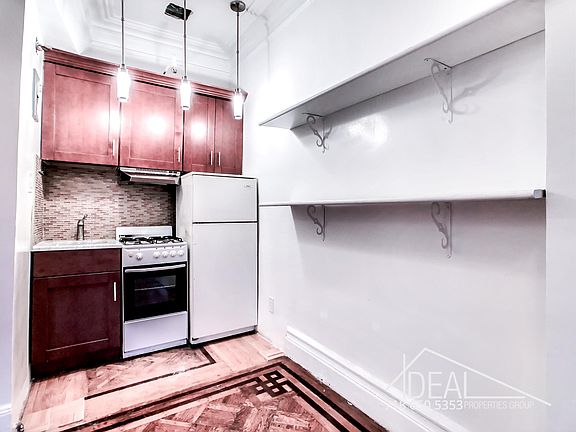 5th image of 221 Garfield Pl #2