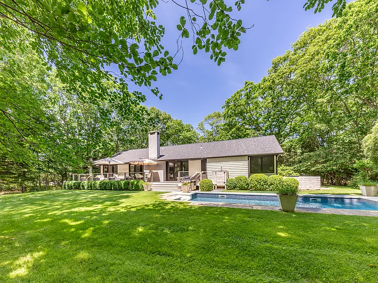 24 Lilla Ln — Photo 31