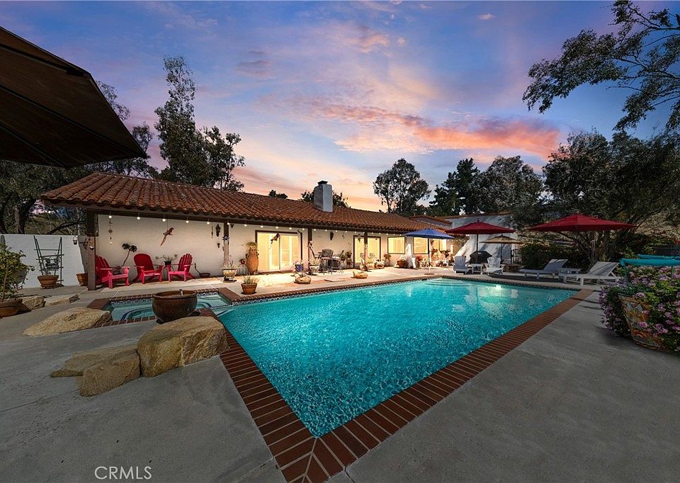 1st image of 38200 De Portola Rd