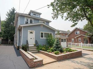 414 E 239th St, Bronx, NY 10470