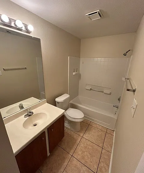 3823 Bay Club Cir #204 — Photo 8